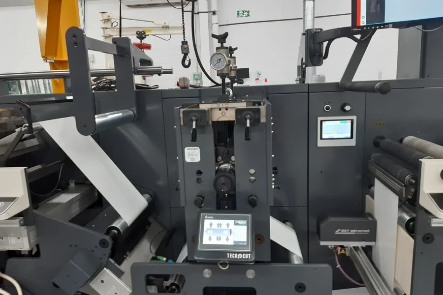 E-Diffsystem sobre una Nilpeter FA4