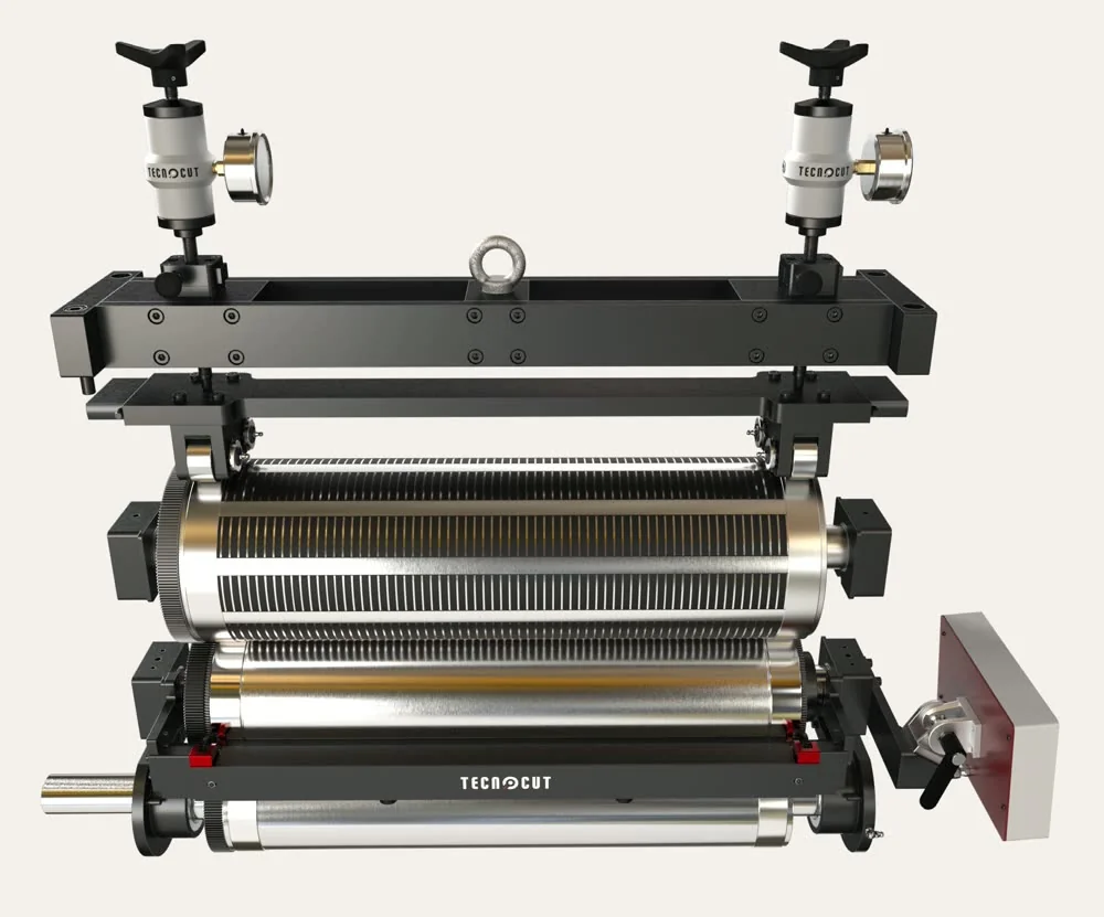 Pressure bridge mounted over the magnetic cylinder and the anvil of a die-cutting station